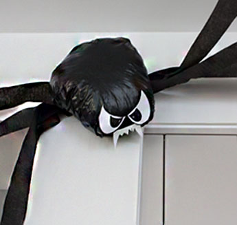 halloween giant spider